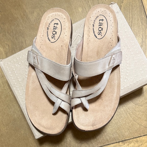 Taos Footwear Perfect Sandal in Stone Size 11 - Picture 6 of 7